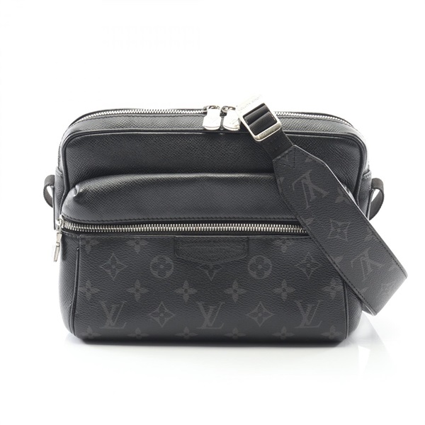 LOUIS VUITTON Outdoor Messenger PM Shoulder crossbody Bag M30233 Taigalama Noir