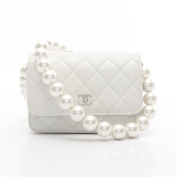 CHANEL Matelasse Pearl Chain Shoulder Bag AP1839 leather White Used Women SHW CC