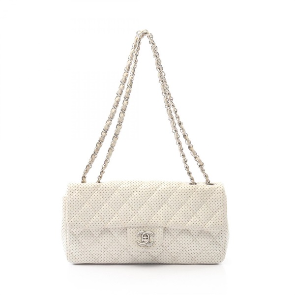 CHANEL Matelasse punching Chain Shoulder Bag leather White Used Women SHW CC