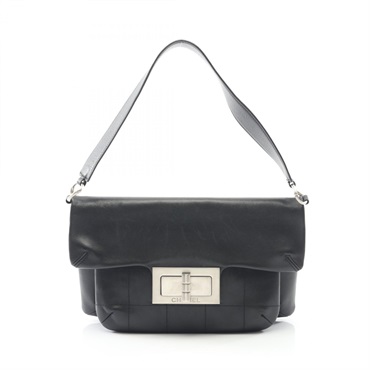 CHANEL 2.55 chocolate bar Shoulder hand Bag leather Black Used Women