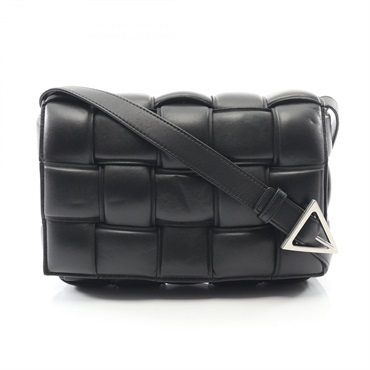 BOTTEGA VENETA Padded Cassette Intrecciato Shoulder Bag 591970 leather Black