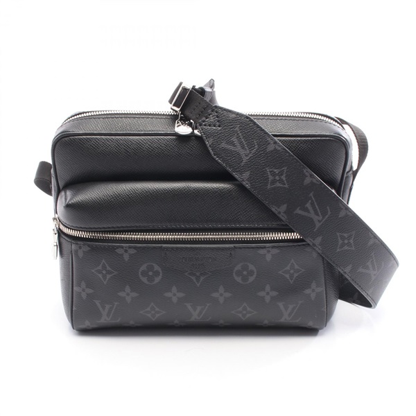 LOUIS VUITTON Outdoor Messenger PM Shoulder crossbody Bag M30233 Taigalama Noir