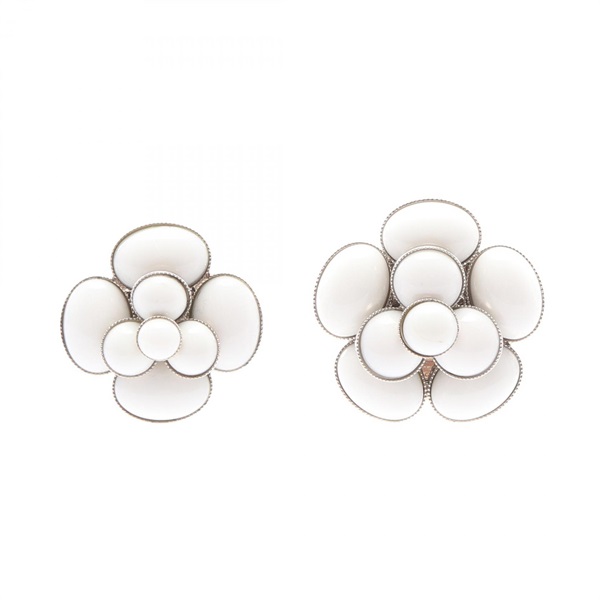CHANEL Camelia Clip Earrings Stainless Steel White Used Women Coco CC
