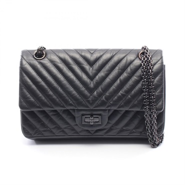 CHANEL 2.55 Chevron V-stitch W-flap chain Shoulder Bag A37586 leather Black Used
