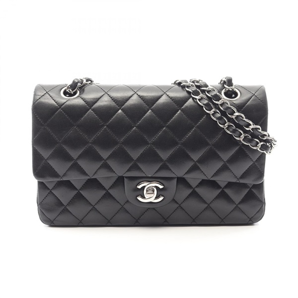 CHANEL Matelasse W flap chain Shoulder Bag A01112 Lambskin Black Used SHW
