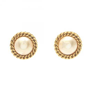 CHANEL round Earring Gold Plated Artificial pearl White Used women CC Coco