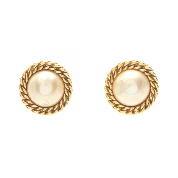 CHANEL round Earring Gold Plated Artificial pearl White Used women CC Coco