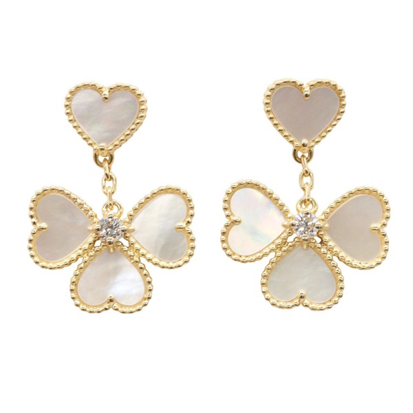 Van Cleef & Arpels Sweet Alhambra Effiage Mother of Pearl Earrings 18KYG Women
