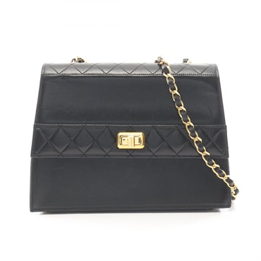 CHANEL Matelasse chain crossbody Shoulder Bag leather Black Used Women GHW