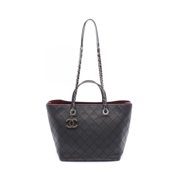 CHANEL On the Road Matelasse Chain shoulder Tote Bag leather Black Bordeaux Used