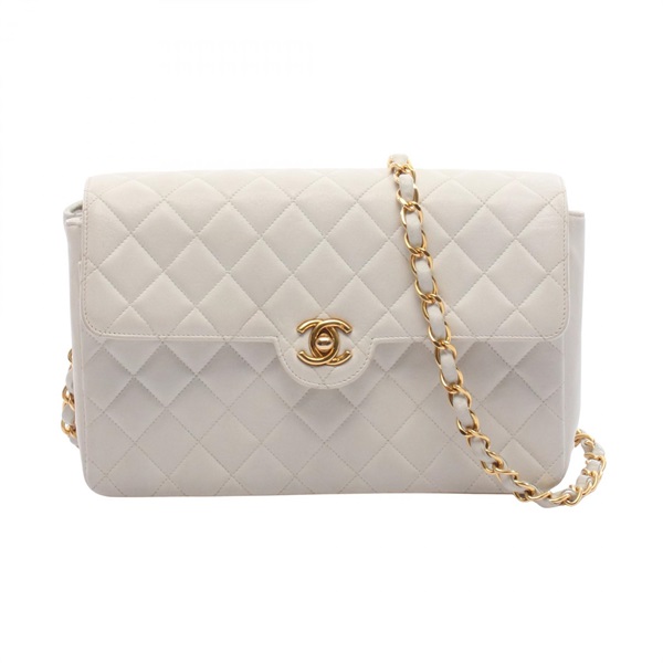 CHANEL Matelasse Crossbody Chain Shoulder Bag leather White GHW Used Women