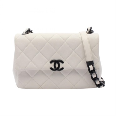 CHANEL Matelasse Plastic Chain Shoulder Crossbody Bag AS2302 leather White Used