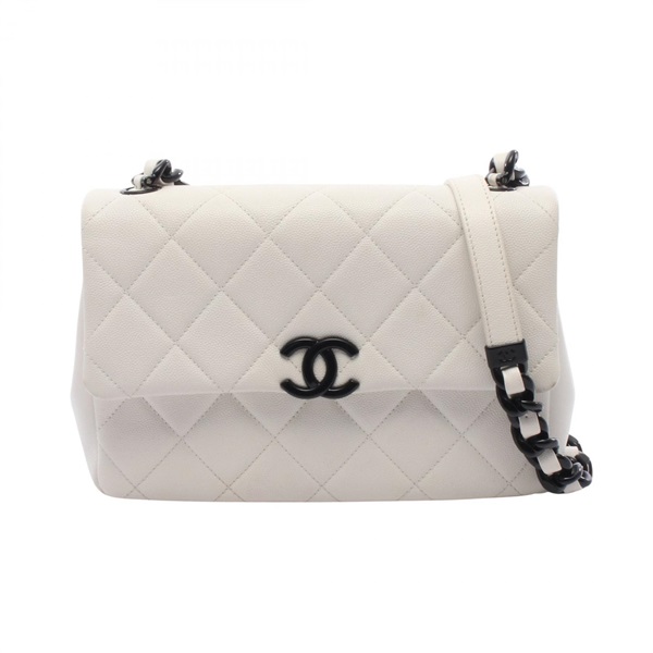 CHANEL Matelasse Plastic Chain Shoulder Crossbody Bag AS2302 leather White Used