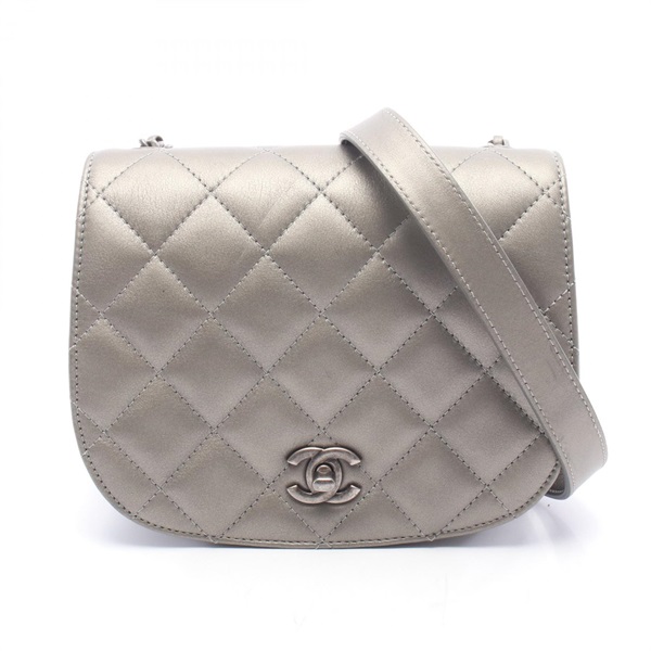 CHANEL Matelasse Round Flap Small Metallic Shoulder Crossbody Bag leather Used
