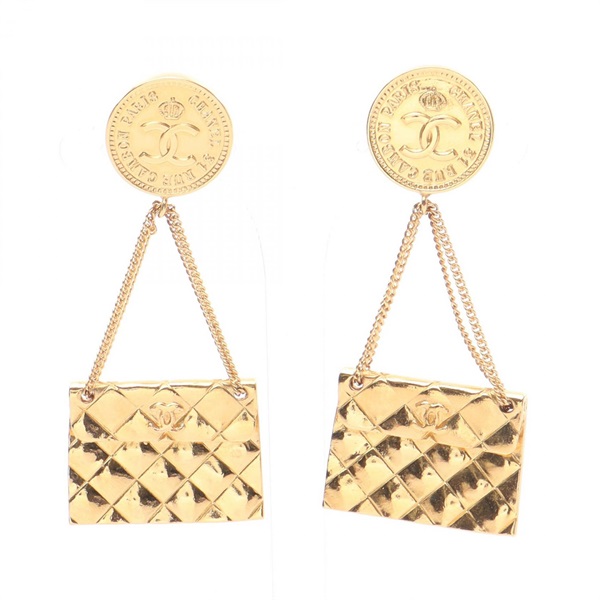 CHANEL Matelasse CC Logo Clip-on Earrings Gold Plated 78mm x 33mm Used Women