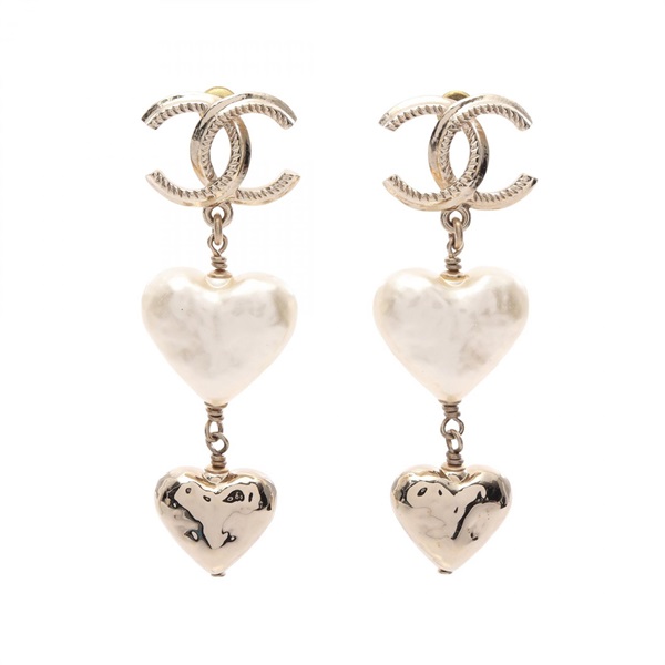 CHANEL COCO Mark Heart Pierced earrings Gold Plated Artificial pearl Used Women