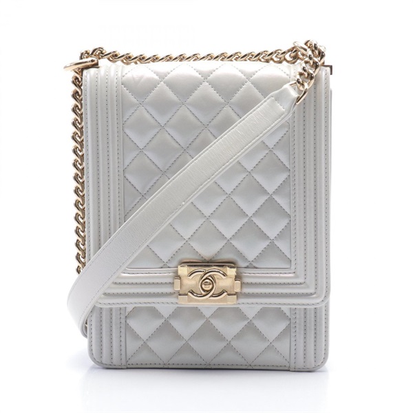 CHANEL Boy Chanel Matelasse chain Shoulder crossbody Bag leather White Used GHW