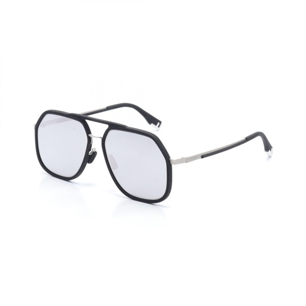 FENDI sunglasses FE40041U Plastic SHW metal Black White NEW Women