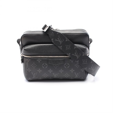 LOUIS VUITTON Outdoor Messenger crossbody PM Shoulder Bag M30233 Taigalama Noir