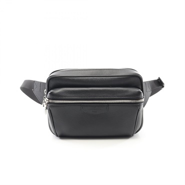 LOUIS VUITTON Bumbag outdoor shoulder Waist bag M33438 Taiga leather Noir Used