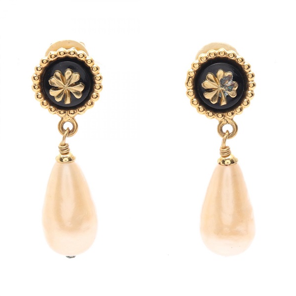 CHANEL clip-on earrings Gold Plated Artificial pearl used women CC COCO