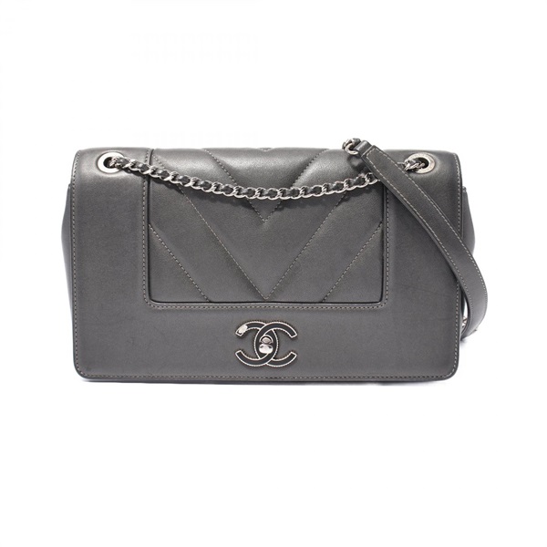 CHANEL Chevron V Stitch chain Shoulder Bag leather Gray Used SHW