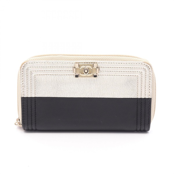 CHANEL Boy chanel Round wallet leather Black Used Women GHW COCO CC