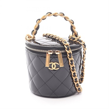 CHANEL Matelasse Small Vanity Chain Shoulder Crossbody Bag Patent leather Used