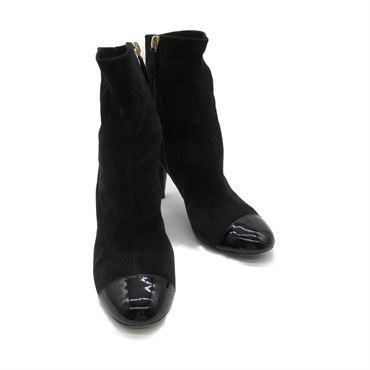 CHANEL short boots #37.5 shoes Patent leather velvet Black Used