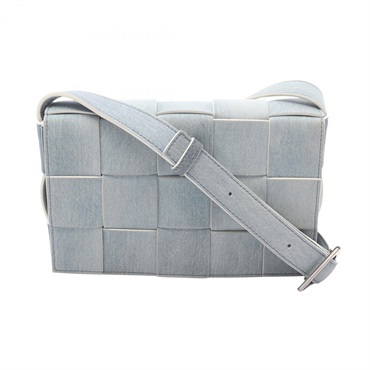 BOTTEGA VENETA Cassette Maxi Intrecciato Crossbody Shoulder Bag Denim Blue Used