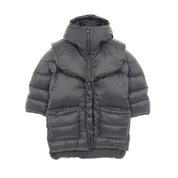 CHANEL COCO Mark button Down jacket coat short sleeves Nylon Black Used Women CC