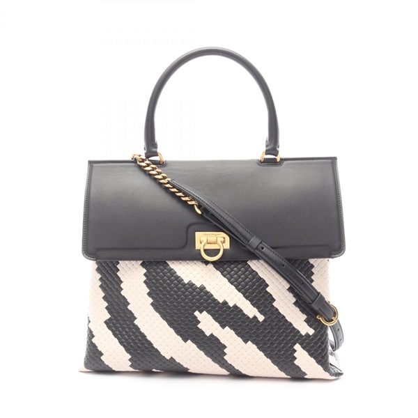 Salvatore Ferragamo Trifoglio shoulder grossbody Handbag leather Black White
