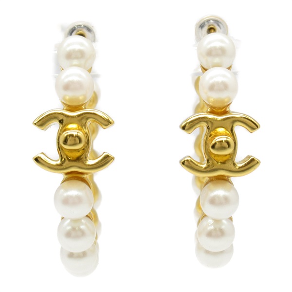 CHANEL Artificial pearl Pierced earrings Gold Plated White Used women CC Coco