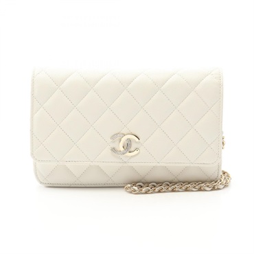 CHANEL Matelasse Wallet on chain Shoulder Bag leather White Used Women GHW CC