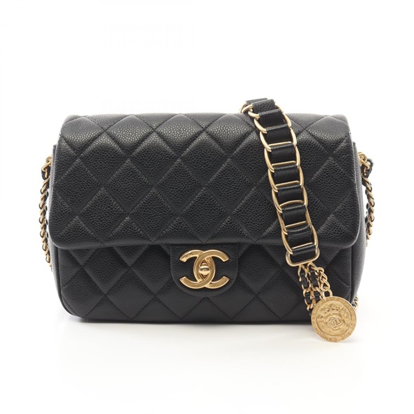 CHANEL Matelasse chain crossbody Shoulder Bag leather Black Used GHW