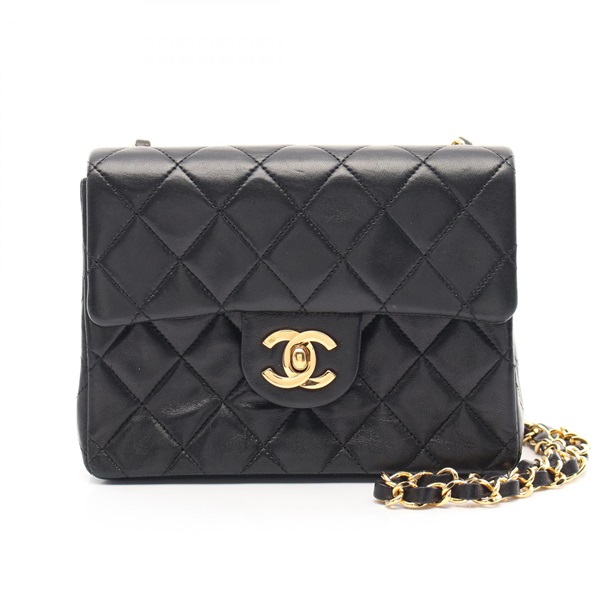 CHANEL Matelasse chain crossbody Shoulder Bag Lambskin Black Used GHW