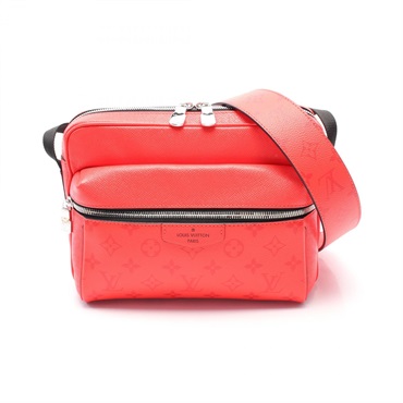 LOUIS VUITTON Outdoor Messenger PM Shoulder crossbody Bag M30821 Taigalama rouge