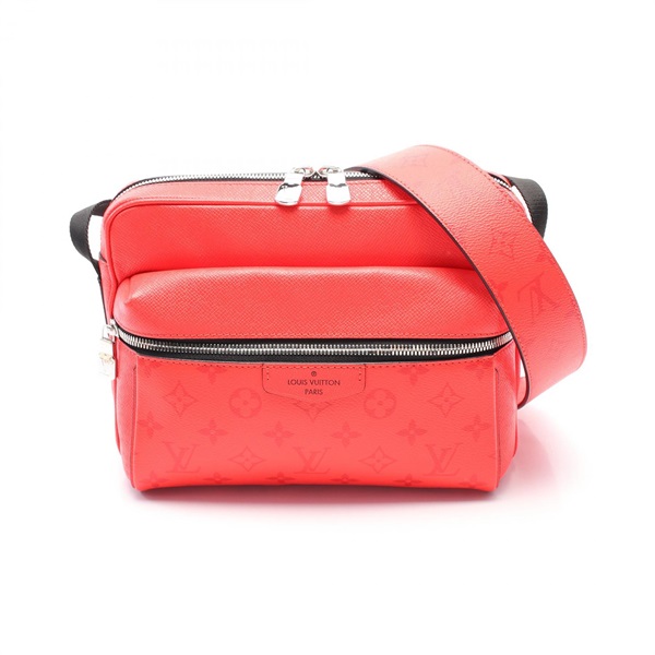 LOUIS VUITTON Outdoor Messenger PM Shoulder crossbody Bag M30821 Taigalama rouge