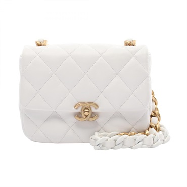 CHANEL Mini Matelasse Chain Shoulder Bag AS3205 leather White Used Women GHW CC