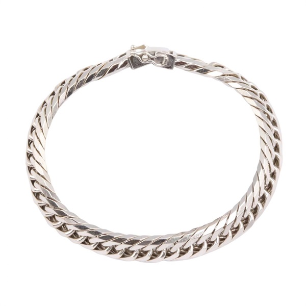 JEWELRY Triple 8 Side Flat Link Curb Chain Bracelet 18KWG White Gold Used 19cm