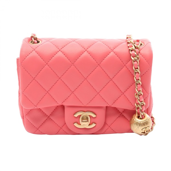 CHANEL Matelasse