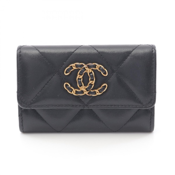 CHANEL dix-neuf 19 Matelasse Flap Card Holder Case Lambskin Black GHW Used