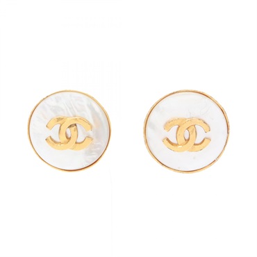 CHANEL COCO Mark Shell Clip-on Earrings Gold Plated White Used Women