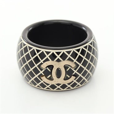 CHANEL COCO Mark Camelia Ring Plated Plastic Black White Gold Used US size 6.75