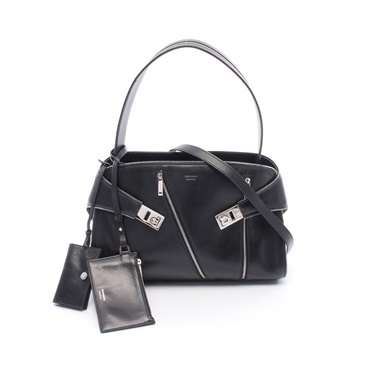 Salvatore Ferragamo HUG Soft Medium Shoulder Bag 21 A444 leather Black Used