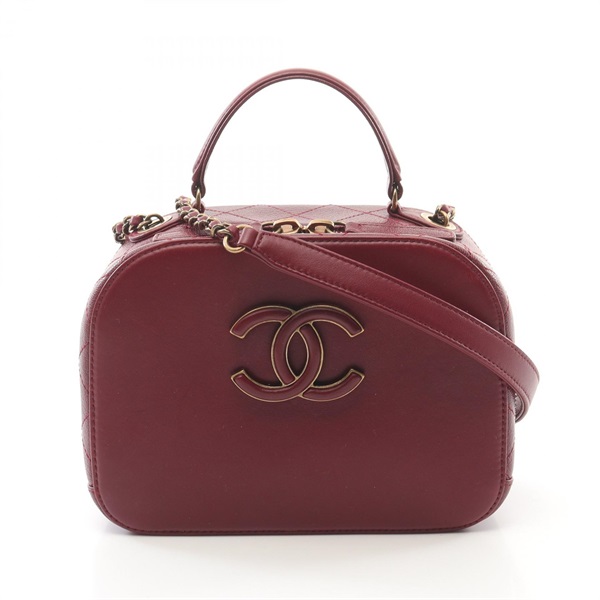 CHANEL Matelasse Shoulder Bag leather Bordeaux Used Women