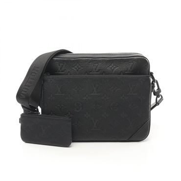 LOUIS VUITTON Trio Messenger Shoulder crossbody Bag M46602 Monogram Shadow noir
