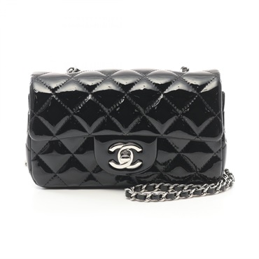 CHANEL Mini Matelasse chain crossbody Shoulder Bag Patent leather Black Used SHW