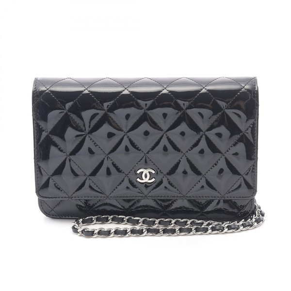CHANEL Matelasse Crossbody Chain Shoulder Bag Patent Leather Black SHW Used