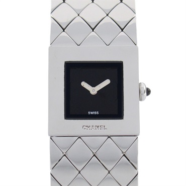 CHANEL Matelasse Wrist Watch H0009 Quartz Stainless Steel Used Women